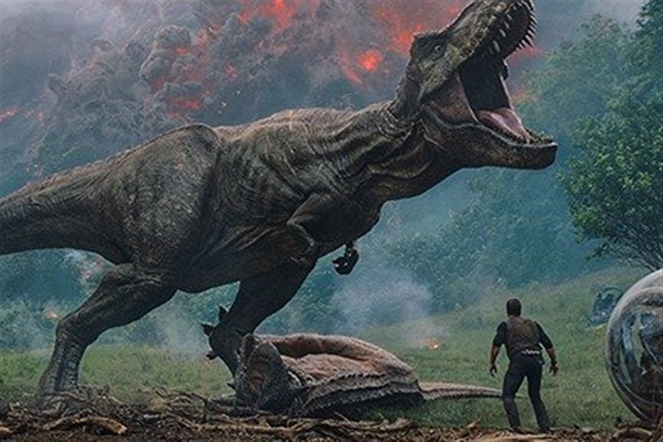 Jurassic World: Fallen Kingdom - What2Watch